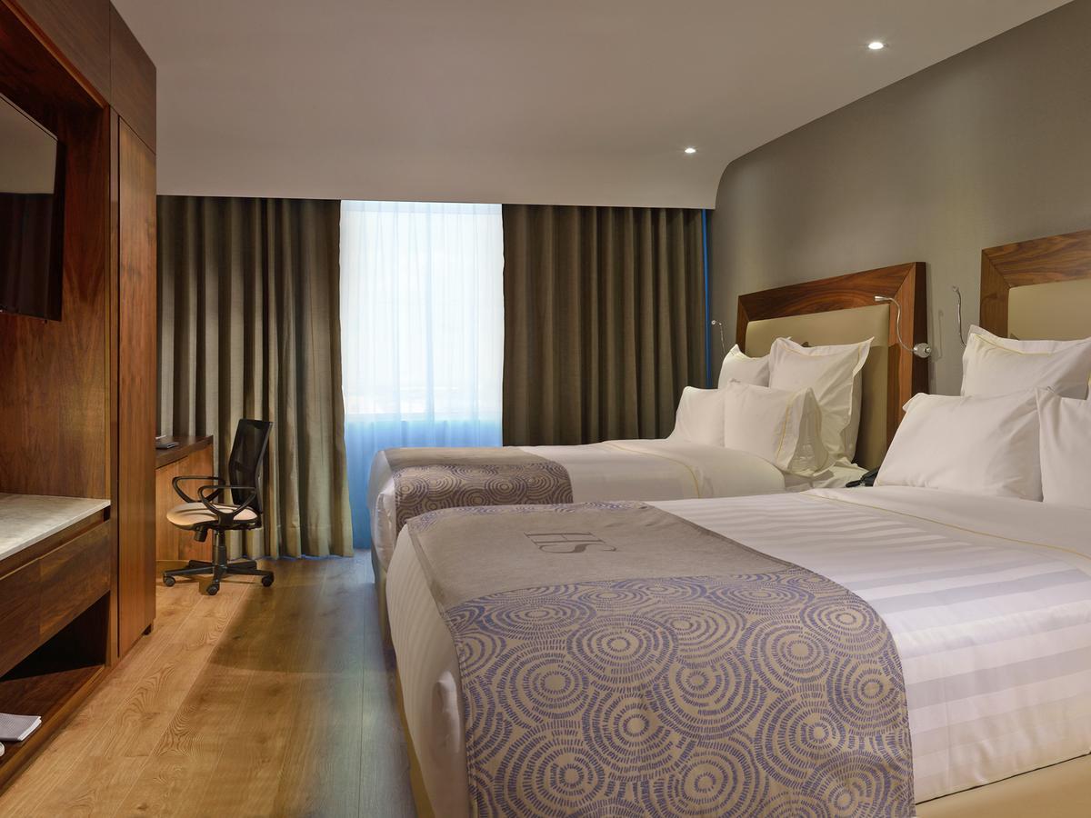 Hs Hotsson Hotel Irapuato Εξωτερικό φωτογραφία