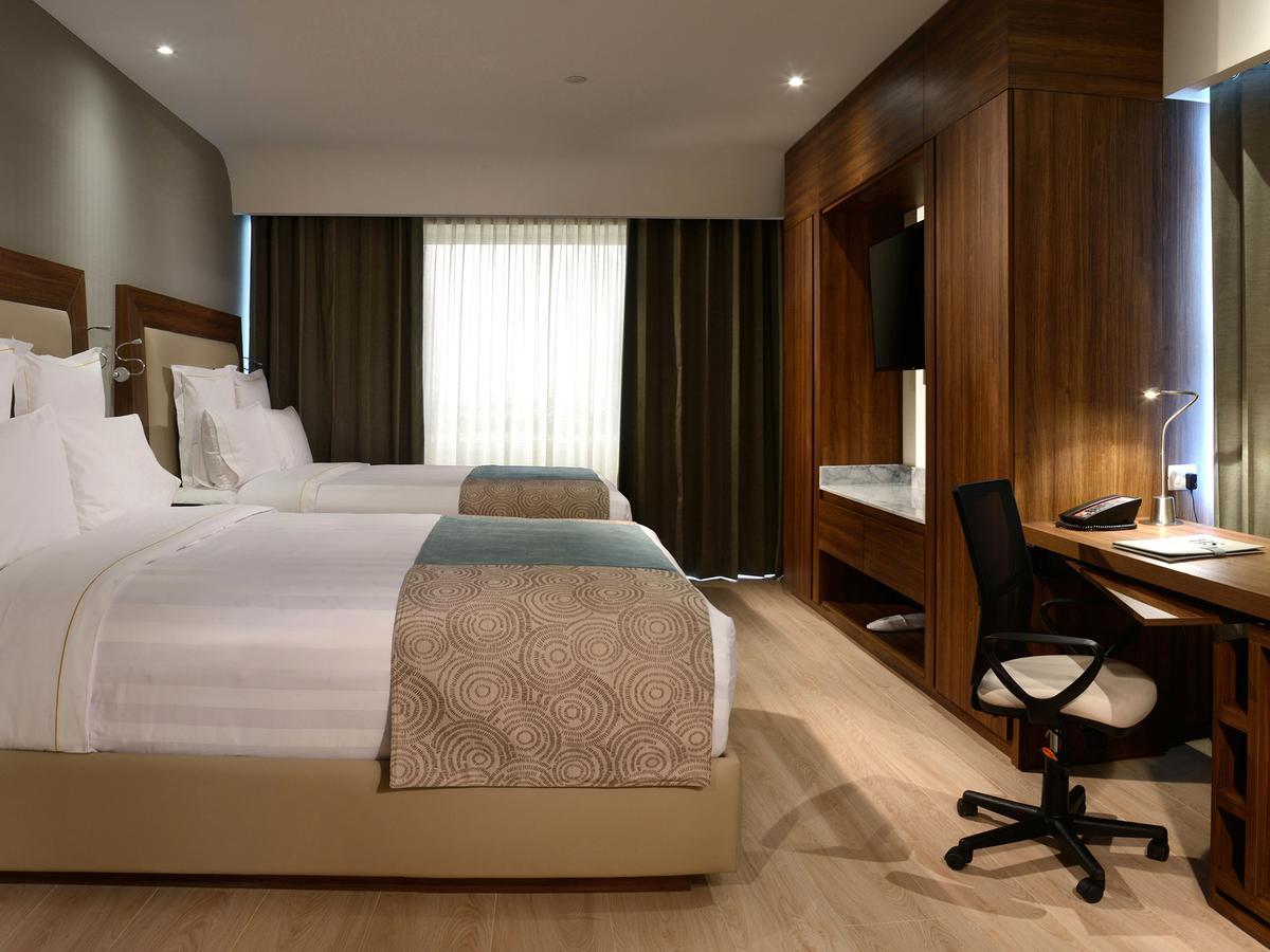 Hs Hotsson Hotel Irapuato Εξωτερικό φωτογραφία
